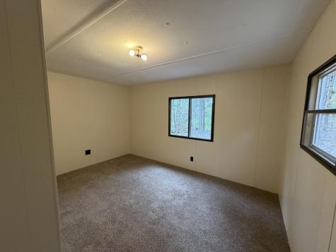 896 Middle Road Dresden ME 04342