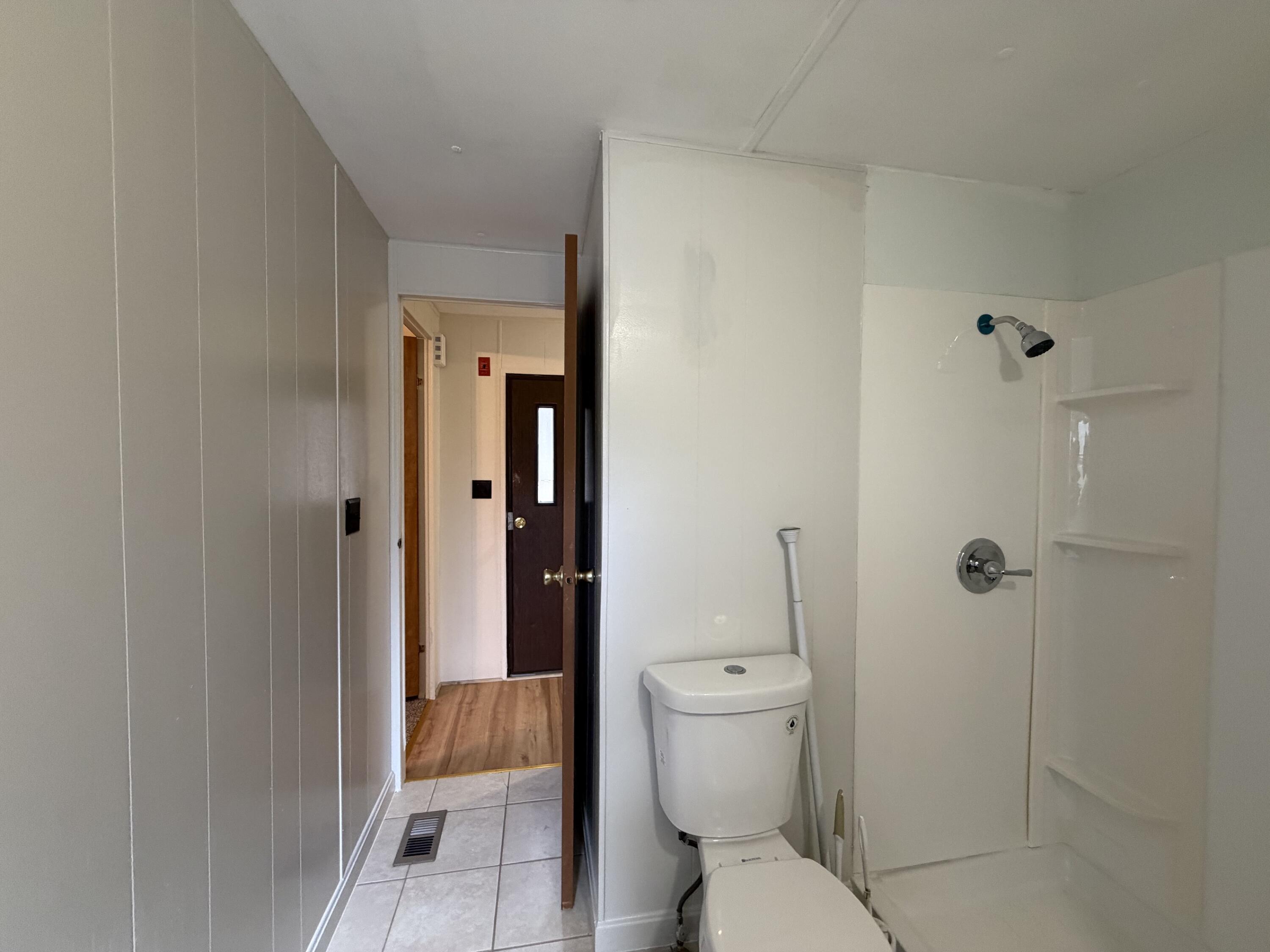 896 Middle Road Dresden ME 04342