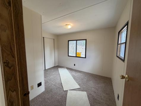 896 Middle Road Dresden ME 04342