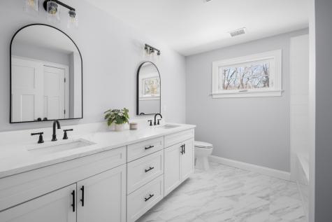 1 Cassidy Way York ME 03902