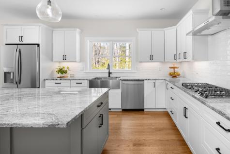 1 Cassidy Way York ME 03902