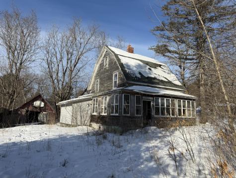 9 Daggett Street Milo ME 04463