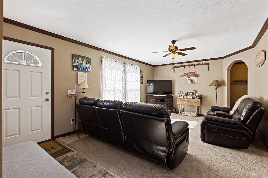 14 Penney Lane Greene ME 04236