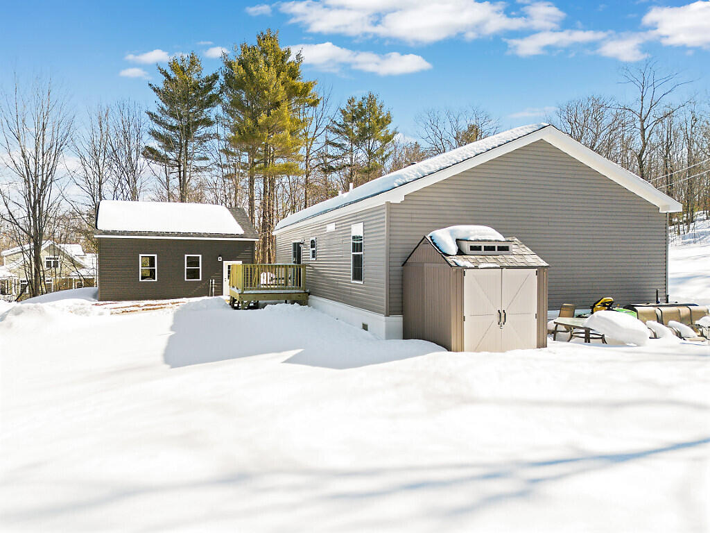 14 Penney Lane Greene ME 04236
