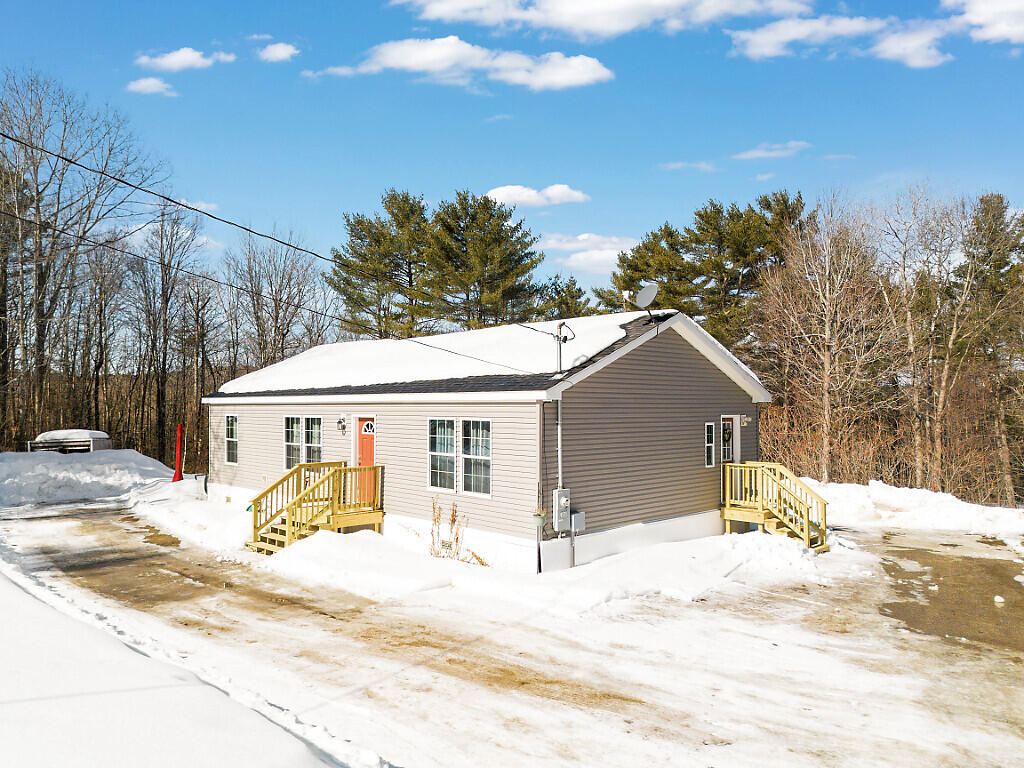 14 Penney Lane Greene ME 04236