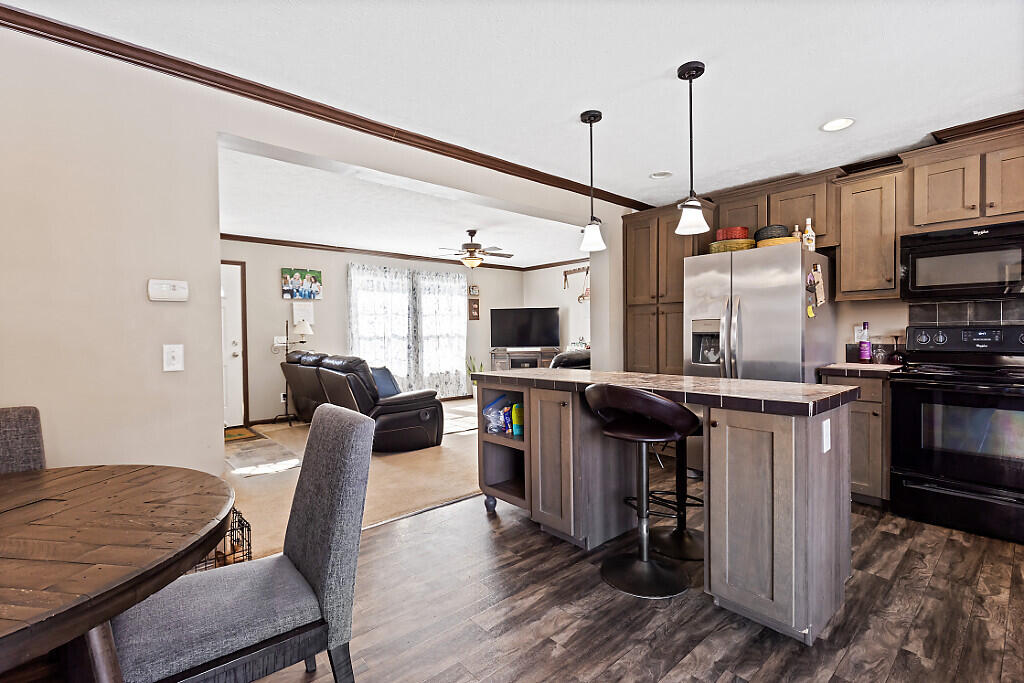 14 Penney Lane Greene ME 04236