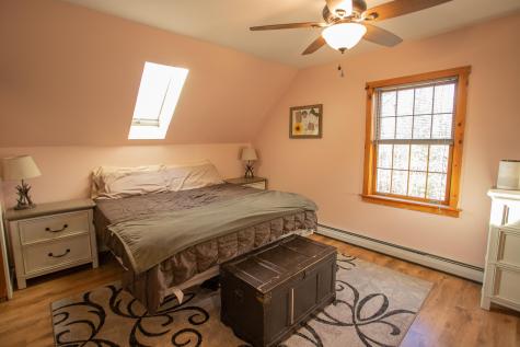 172 Tannery Loop Amherst ME 04605