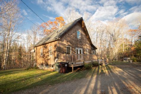 172 Tannery Loop Amherst ME 04605