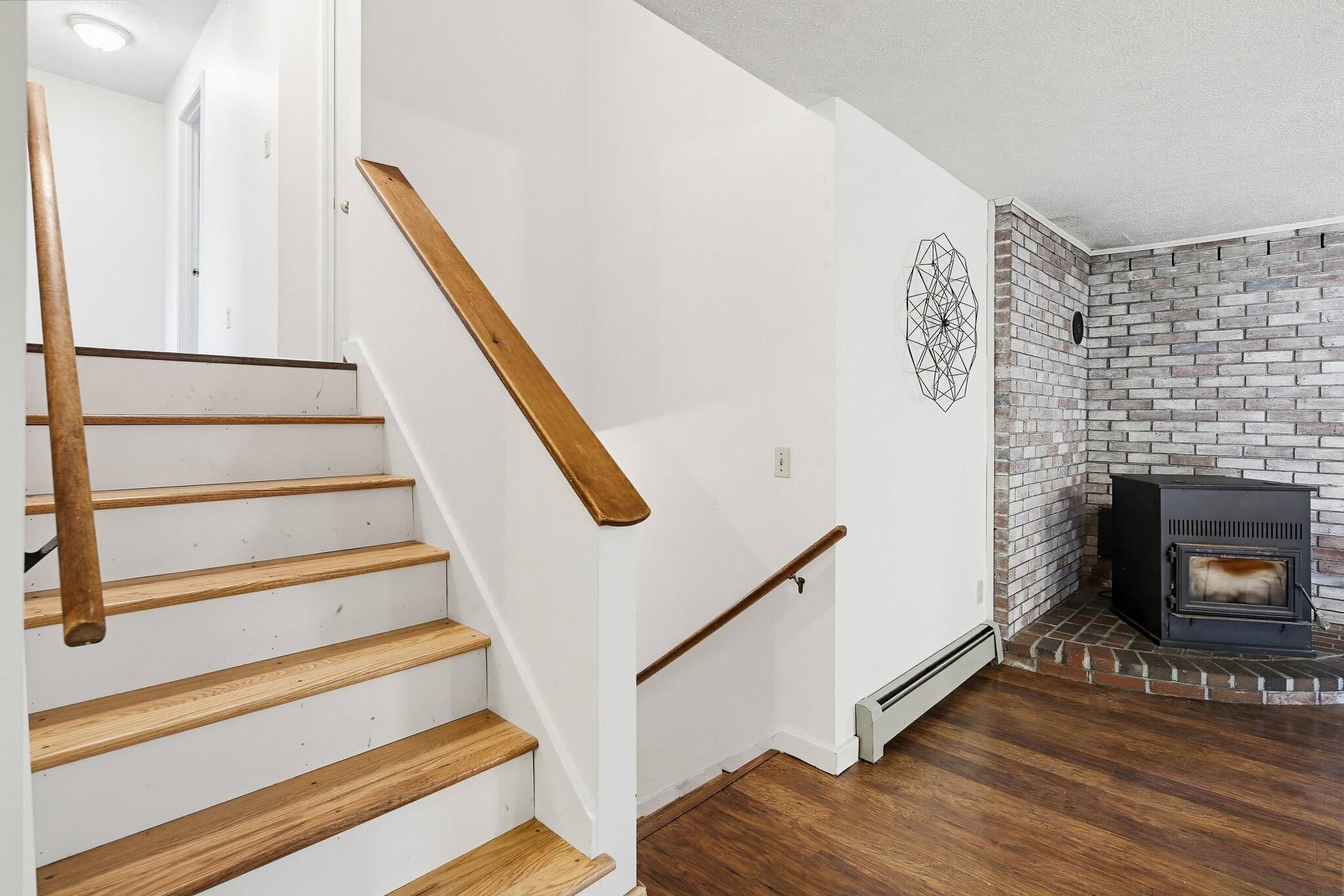 21 Melden Drive Brunswick ME 04011