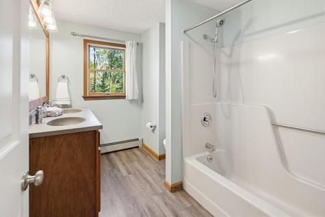 21 Melden Drive Brunswick ME 04011