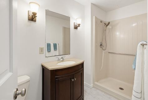 21 Melden Drive Brunswick ME 04011