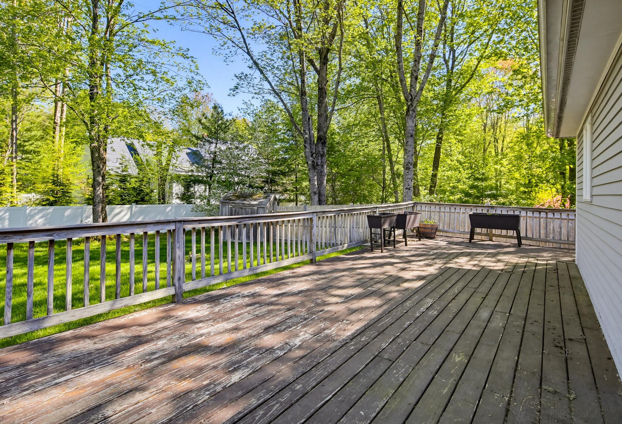 21 Melden Drive Brunswick ME 04011