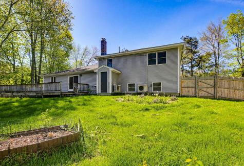 21 Melden Drive Brunswick ME 04011