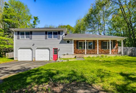 21 Melden Drive Brunswick ME 04011