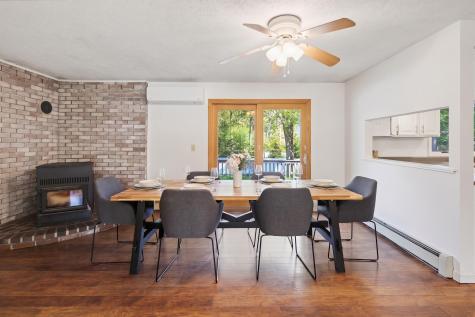 21 Melden Drive Brunswick ME 04011