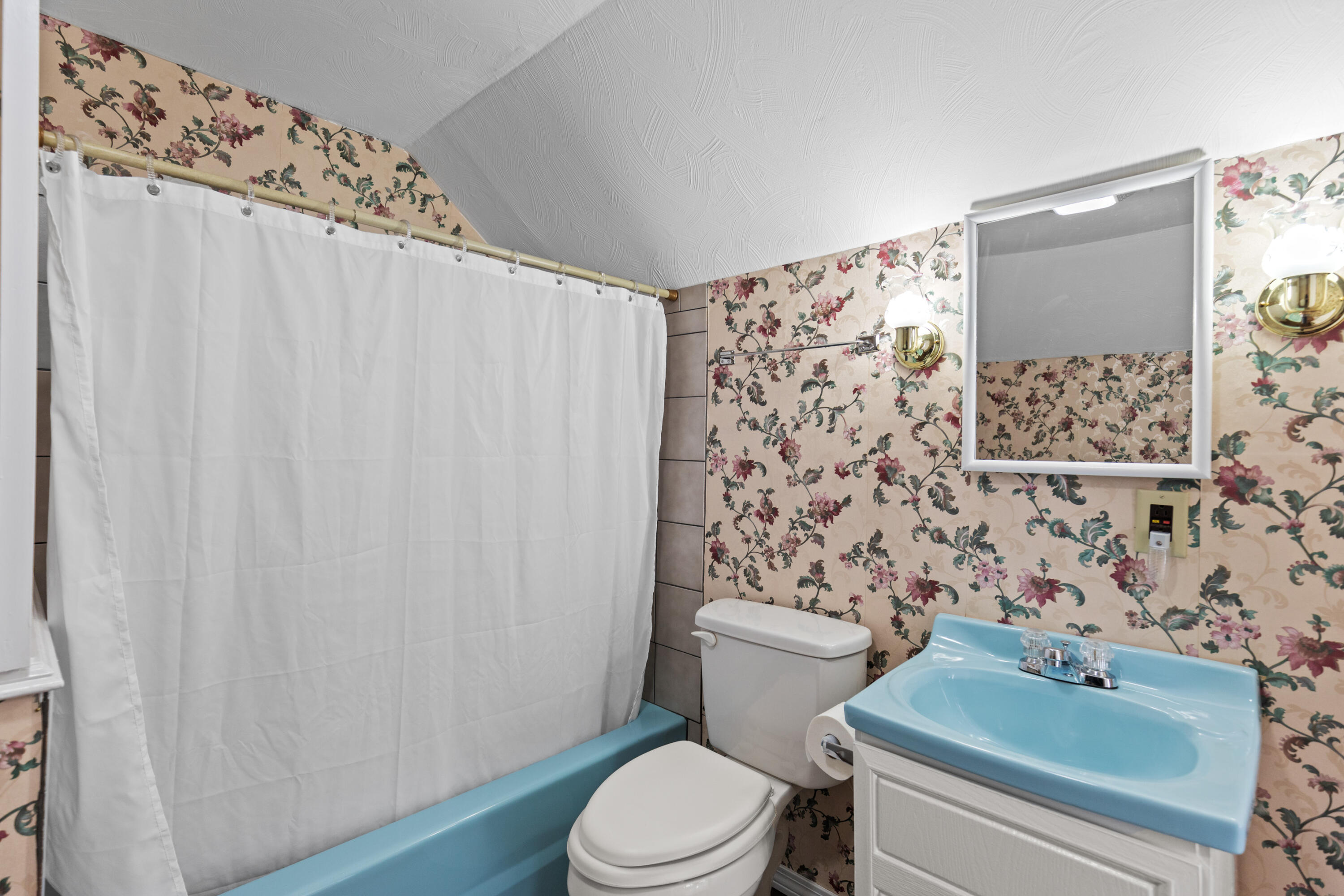 96 Maple Street Cornish ME 04020