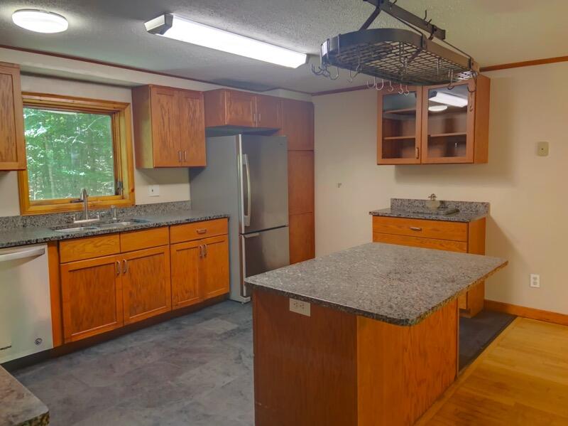 31 Roseanne Drive Winthrop ME 04364