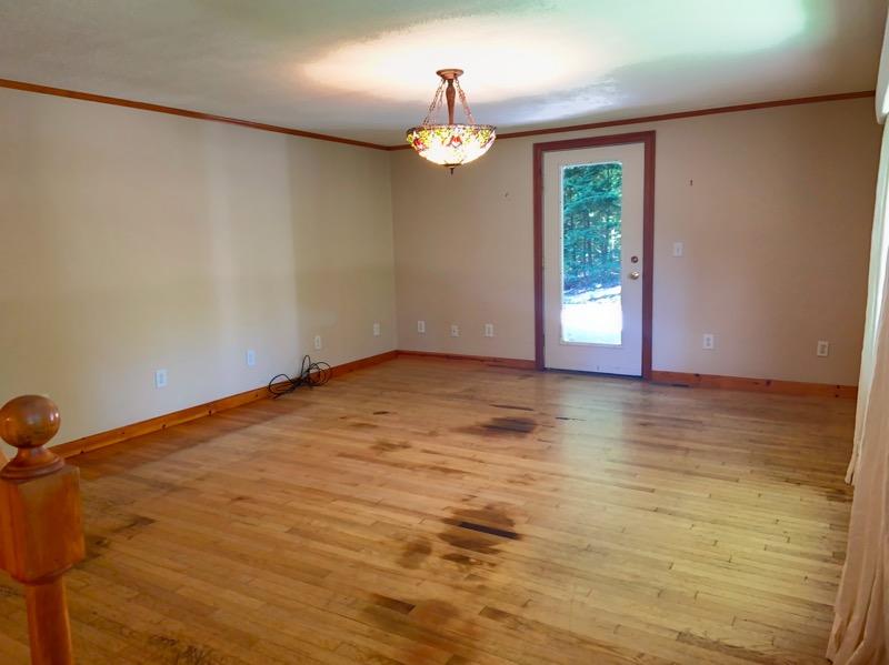 31 Roseanne Drive Winthrop ME 04364