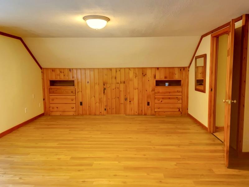31 Roseanne Drive Winthrop ME 04364