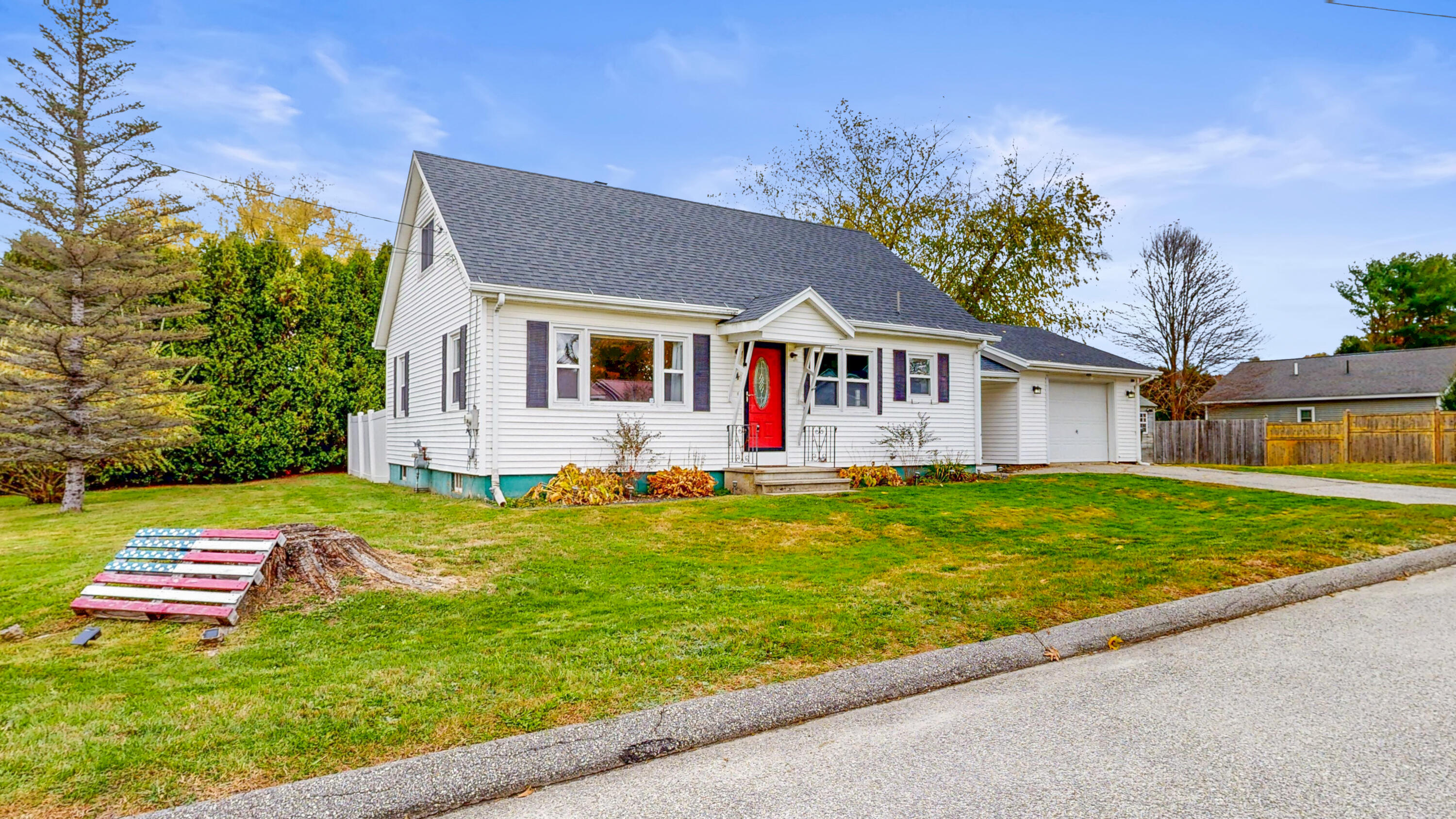 4 Arbania Street Auburn ME 04210