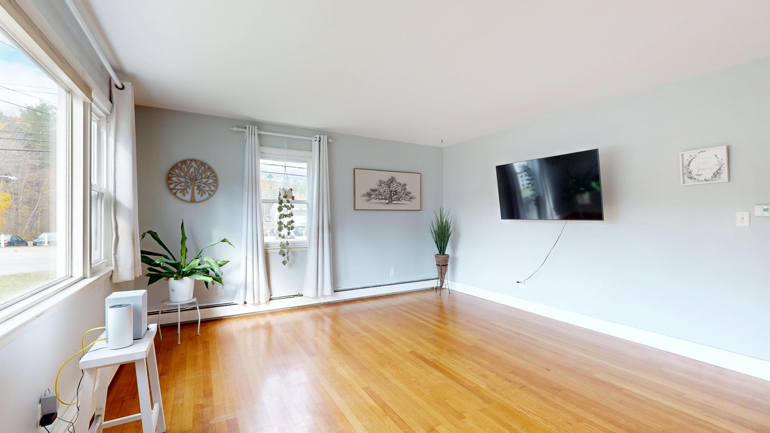 4 Arbania Street Auburn ME 04210