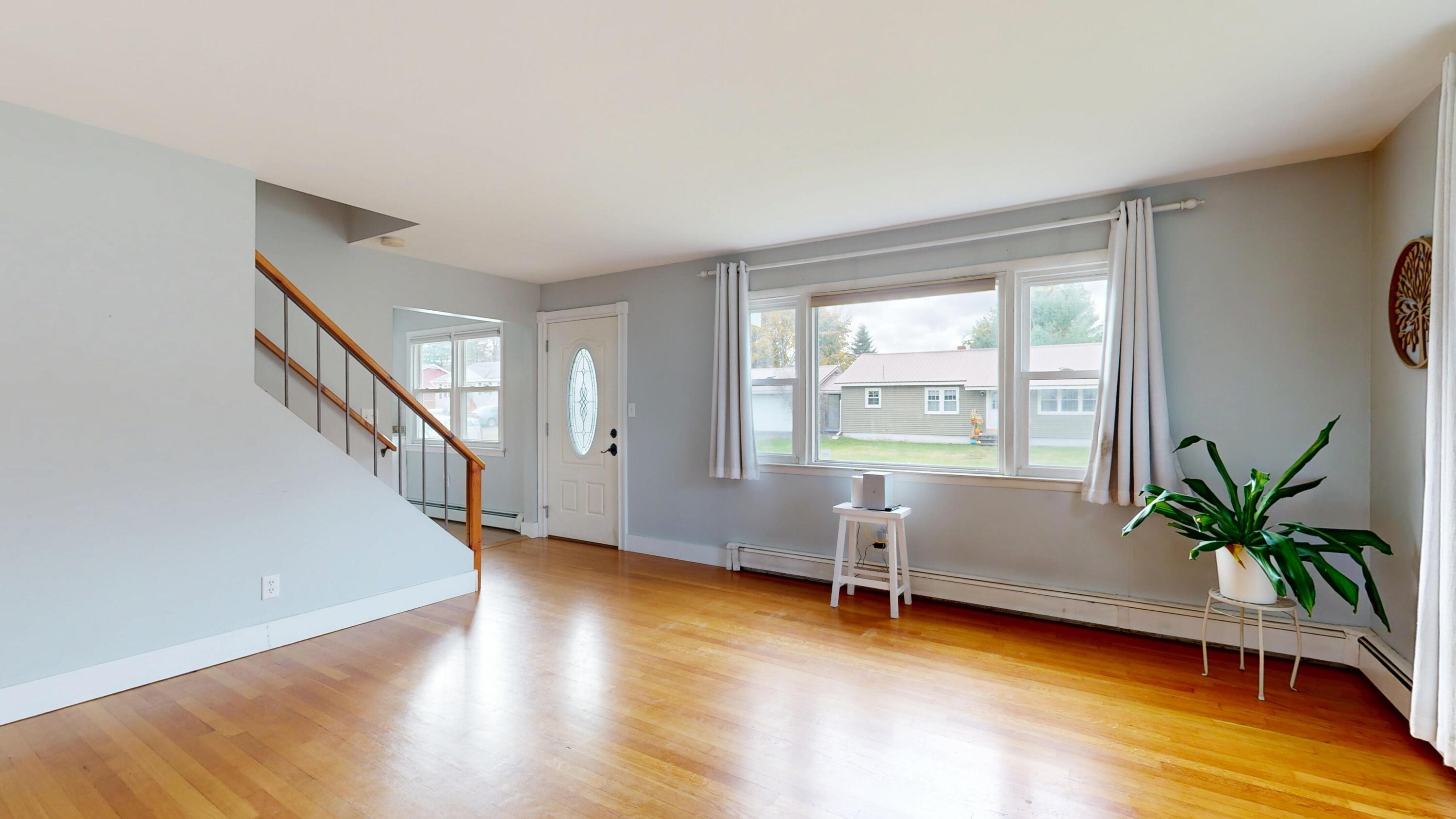 4 Arbania Street Auburn ME 04210