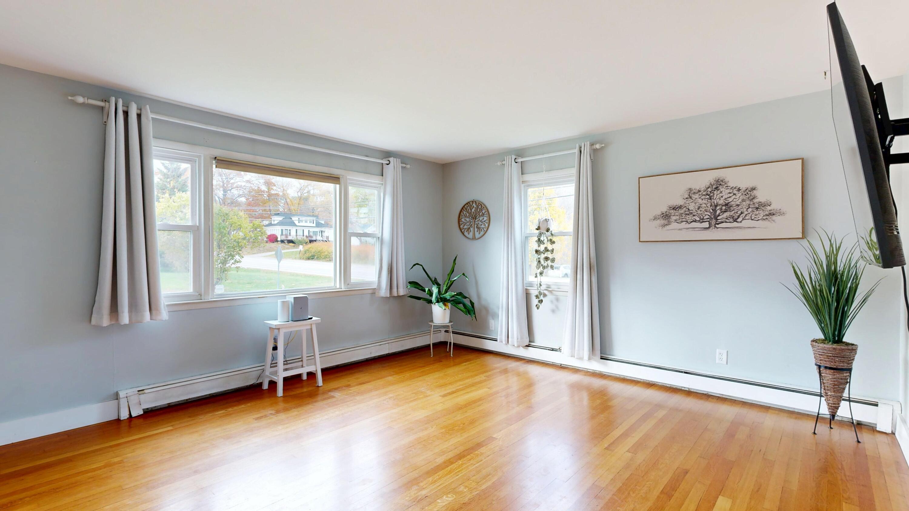 4 Arbania Street Auburn ME 04210