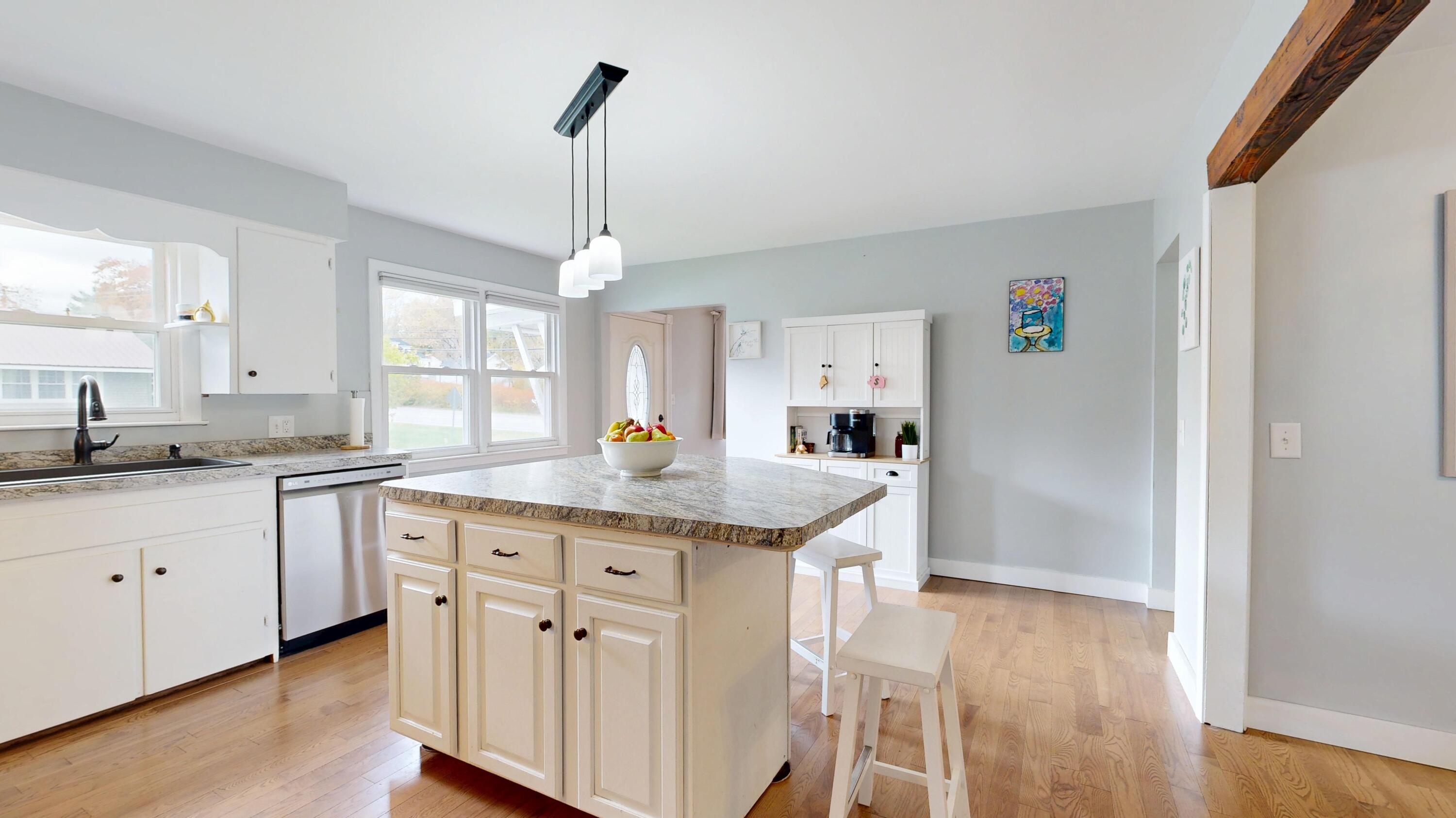 4 Arbania Street Auburn ME 04210