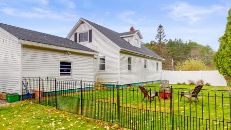 4 Arbania Street Auburn ME 04210