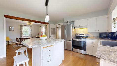 4 Arbania Street Auburn ME 04210