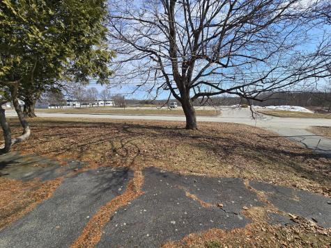 129 W Hill Road Gardiner ME 04345