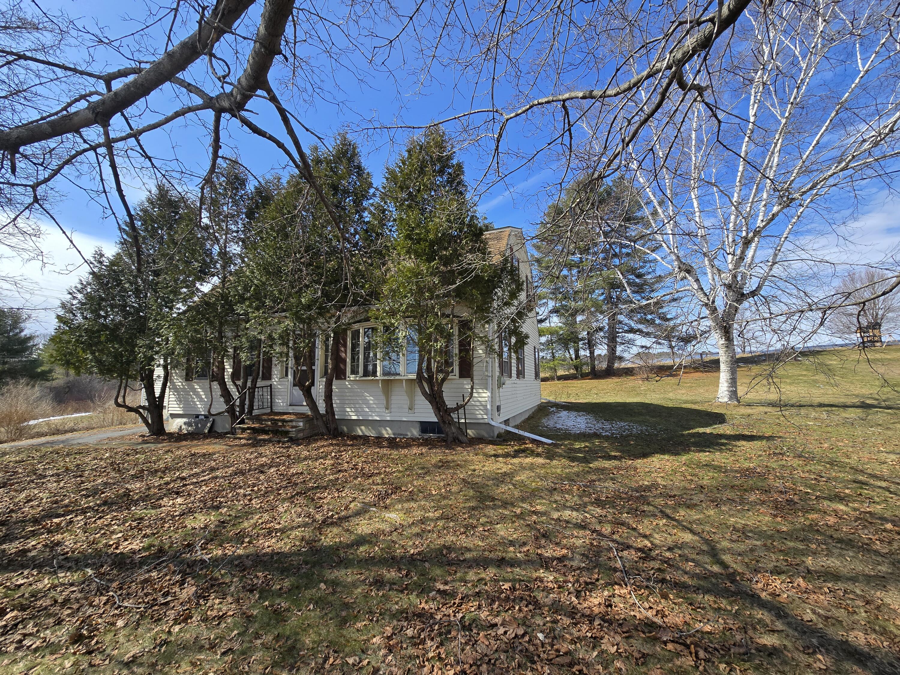 129 W Hill Road Gardiner ME 04345