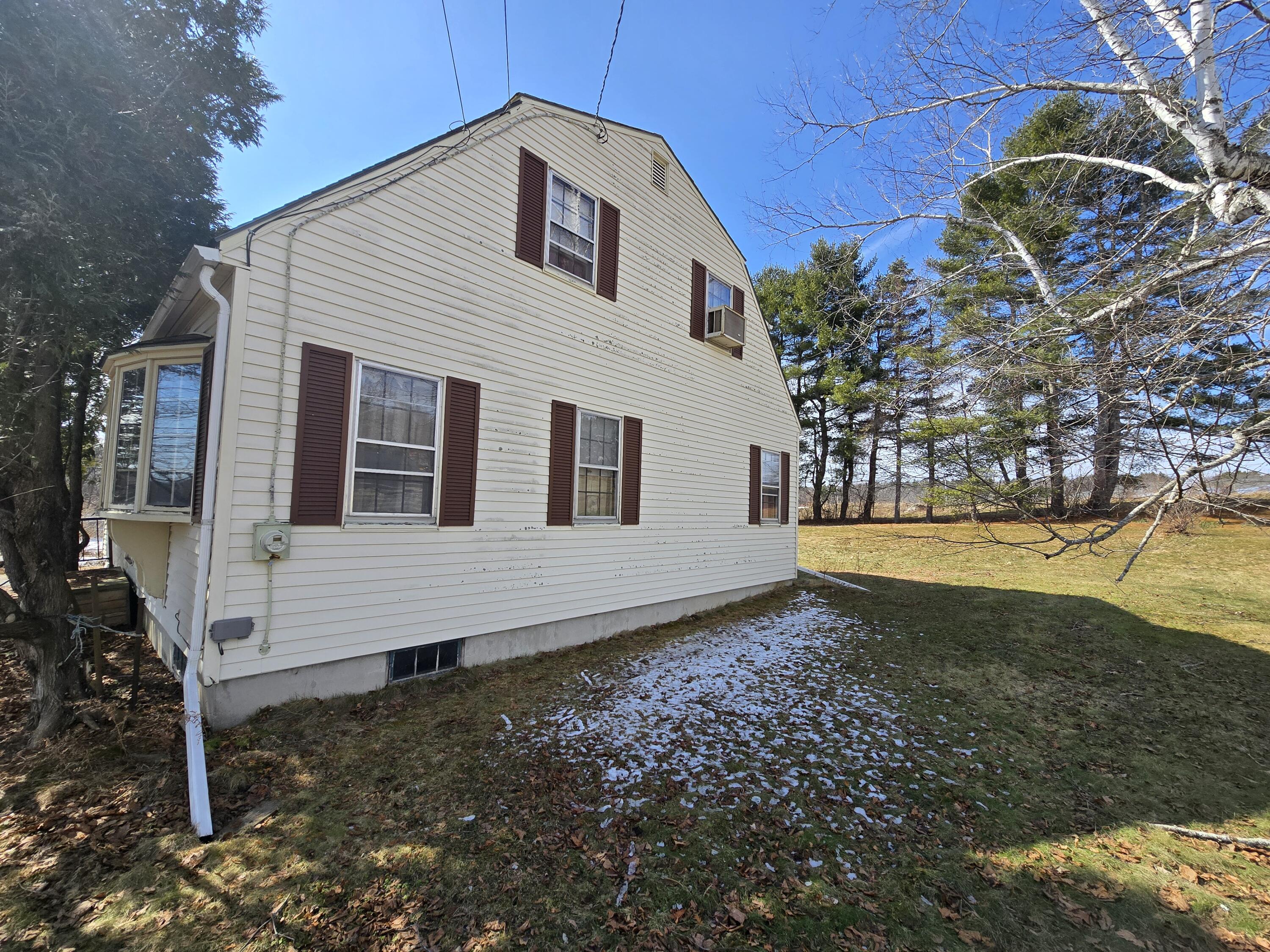 129 W Hill Road Gardiner ME 04345
