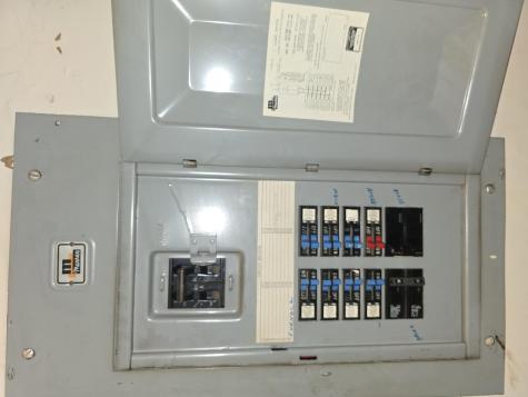 129 W Hill Road Gardiner ME 04345