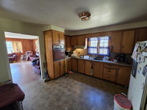 129 W Hill Road Gardiner ME 04345