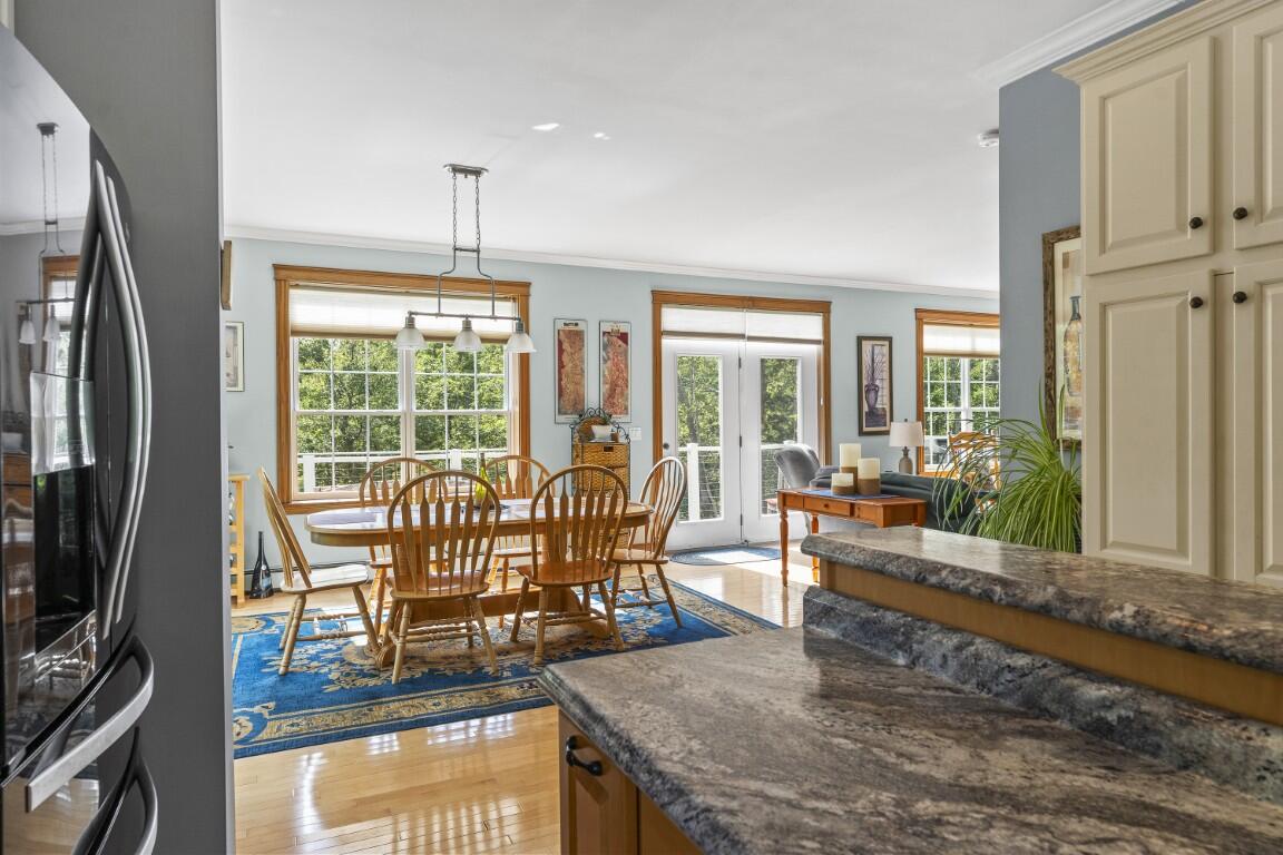 29 Wiscasset Road Boothbay ME 04537