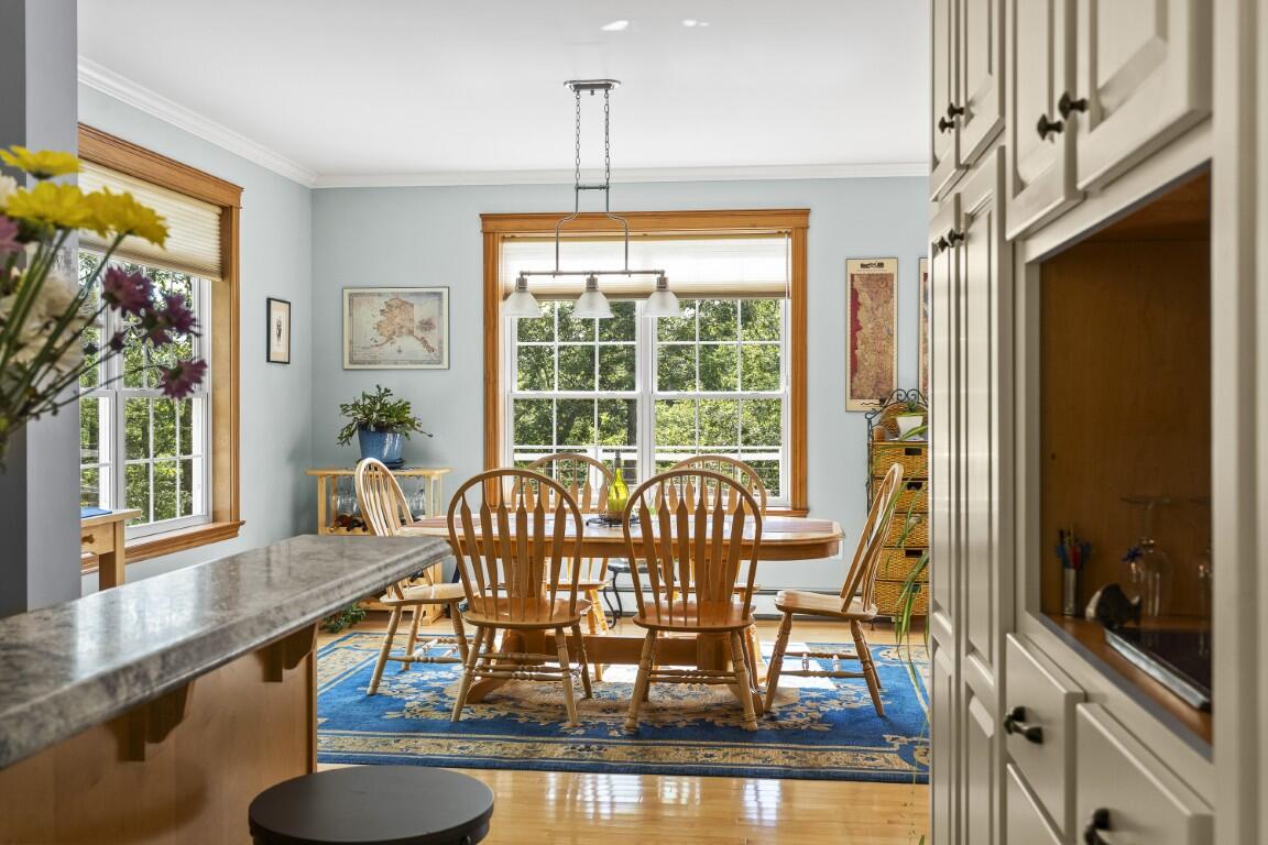 29 Wiscasset Road Boothbay ME 04537