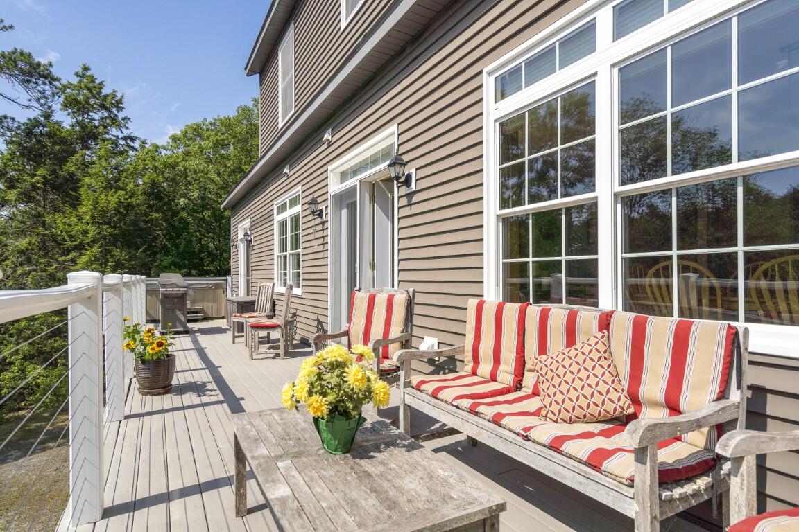 29 Wiscasset Road Boothbay ME 04537