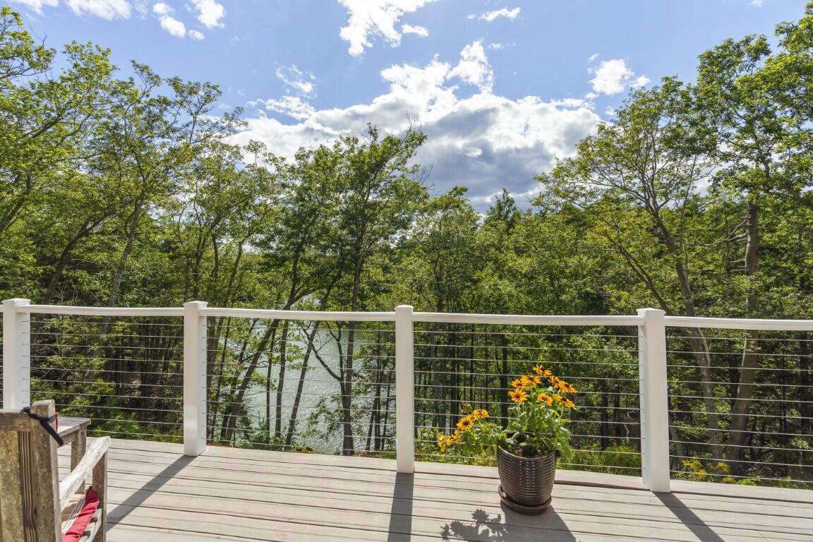 29 Wiscasset Road Boothbay ME 04537