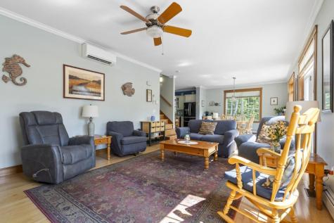 29 Wiscasset Road Boothbay ME 04537