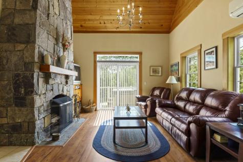 29 Wiscasset Road Boothbay ME 04537