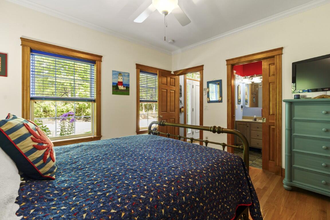 29 Wiscasset Road Boothbay ME 04537