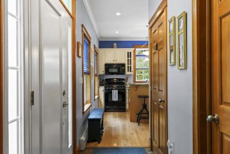 29 Wiscasset Road Boothbay ME 04537