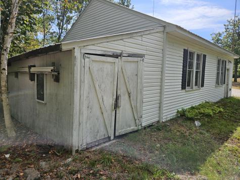 16 Curtis Road Freeport ME 04032