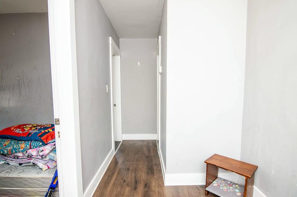 49 Nichol Street Paris ME 04281