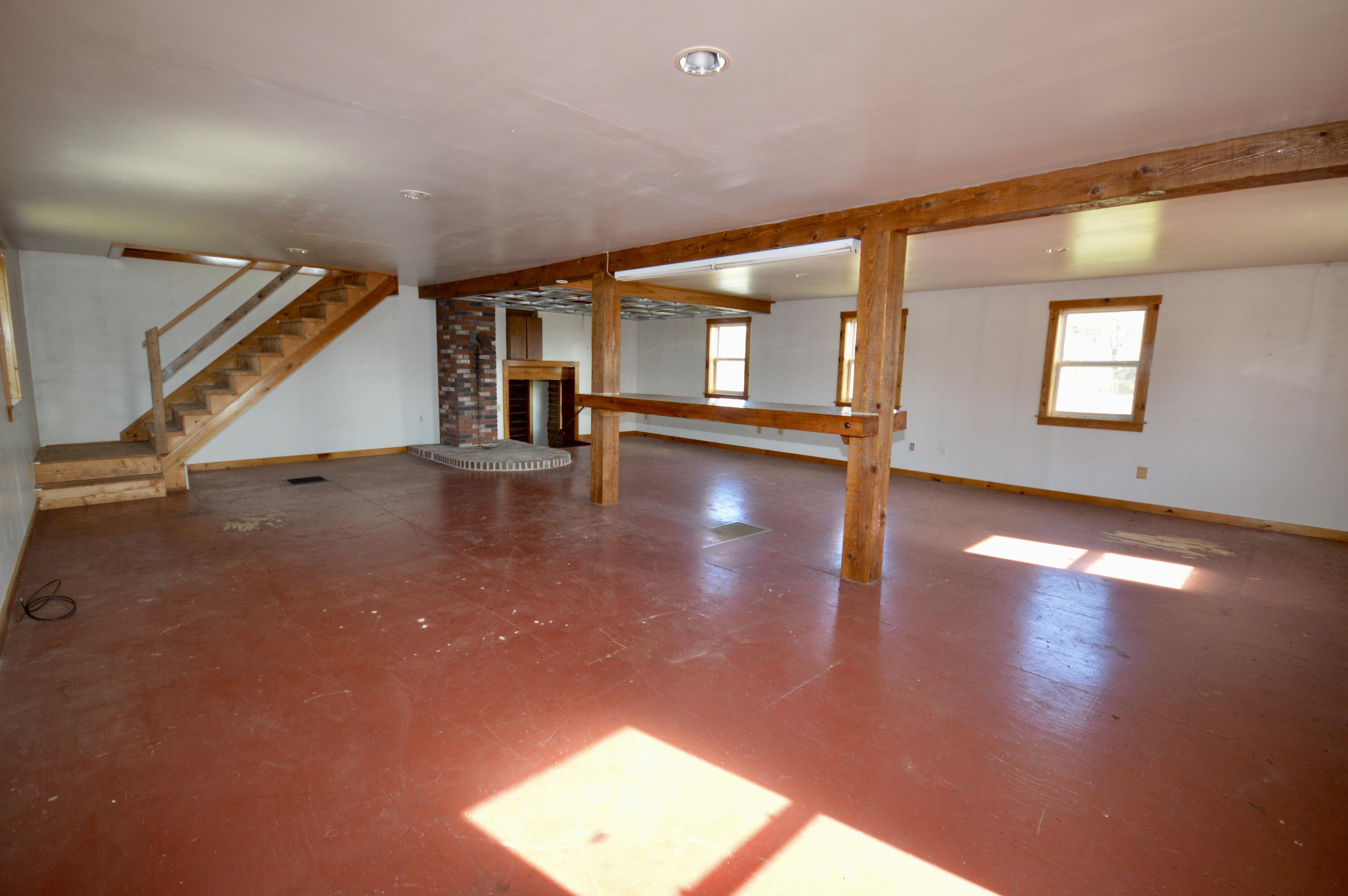 118 North Road Dixmont ME 04932