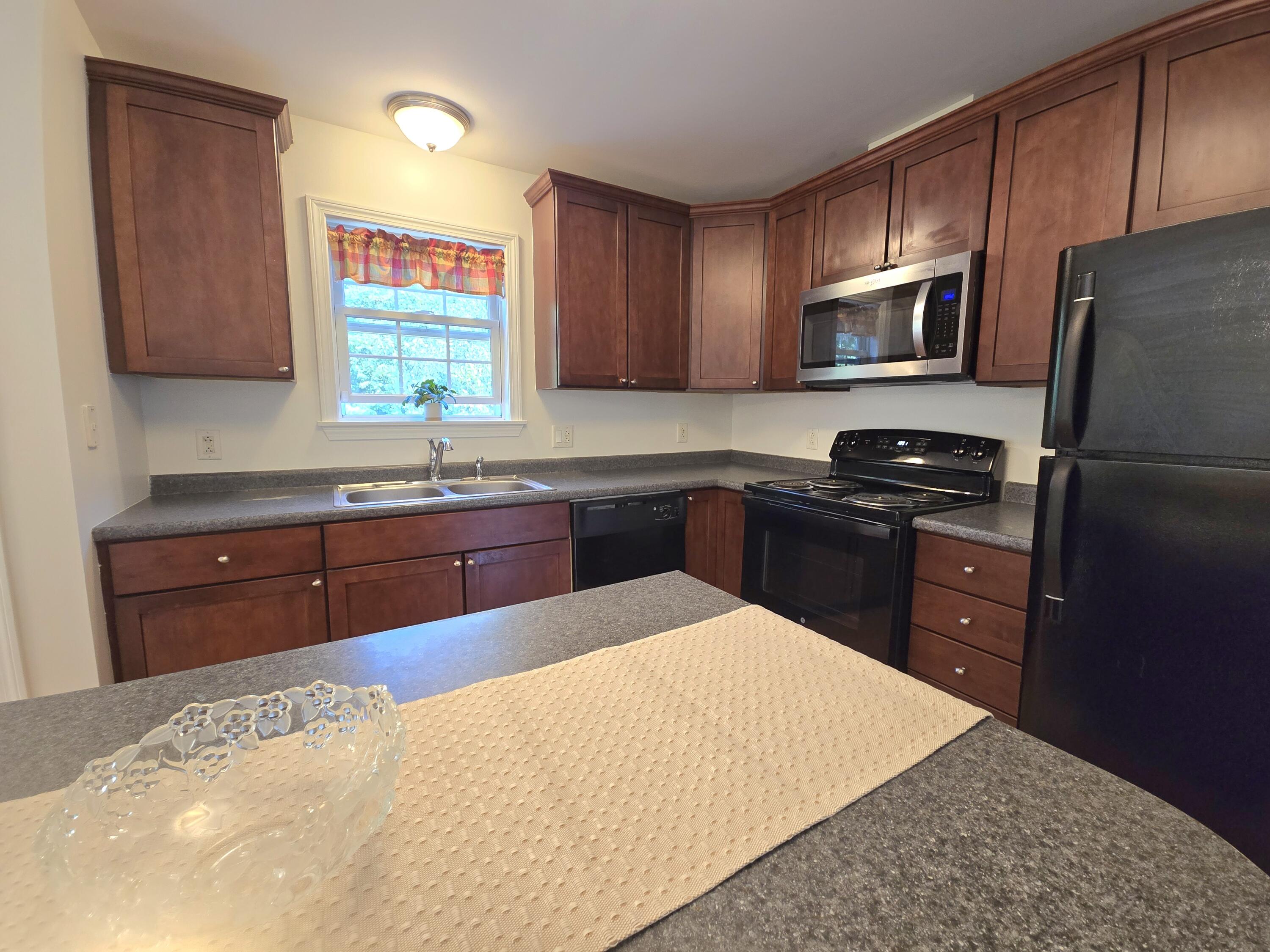 86 Bluebird Road Warren ME 04864