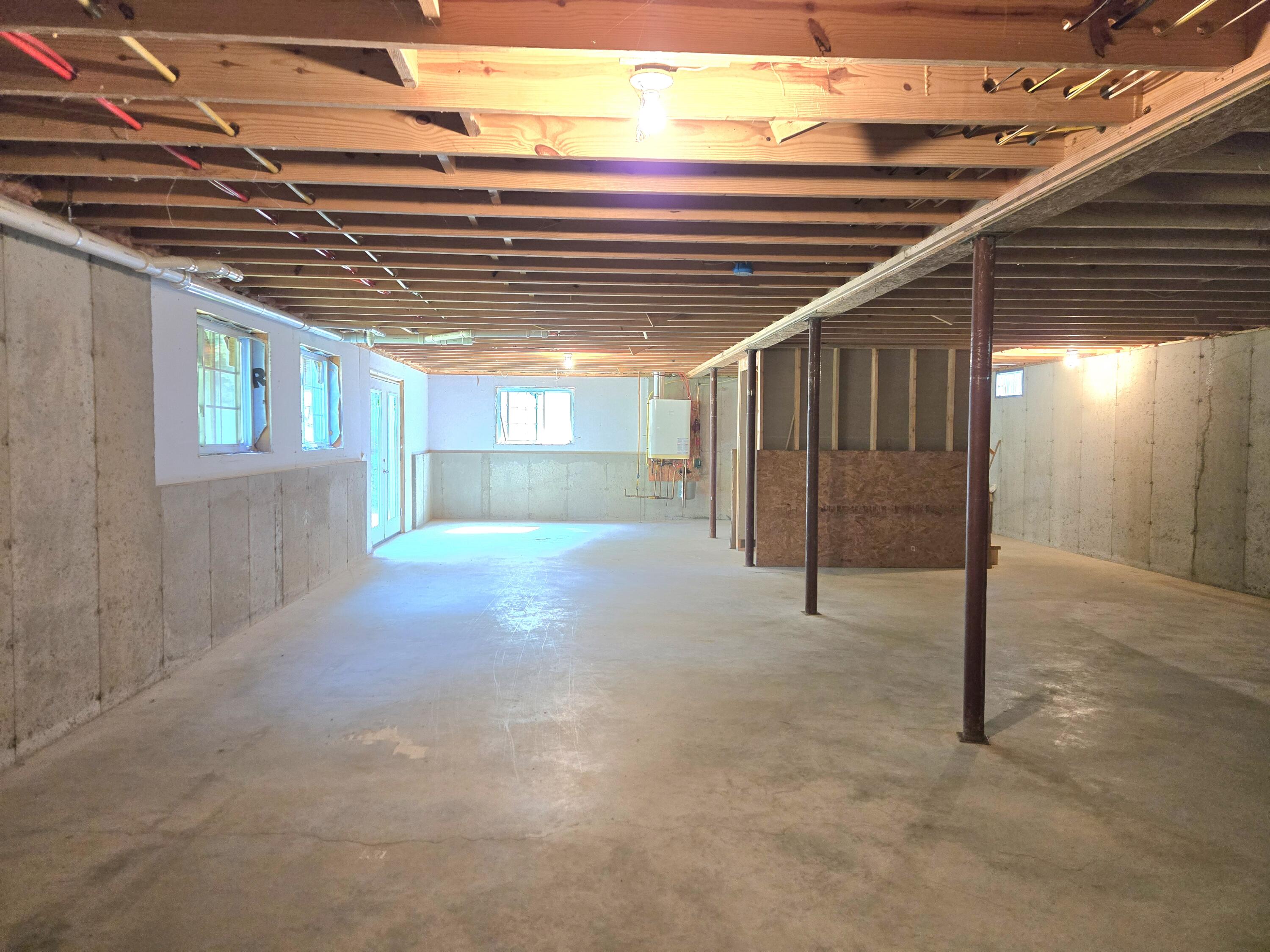 86 Bluebird Road Warren ME 04864