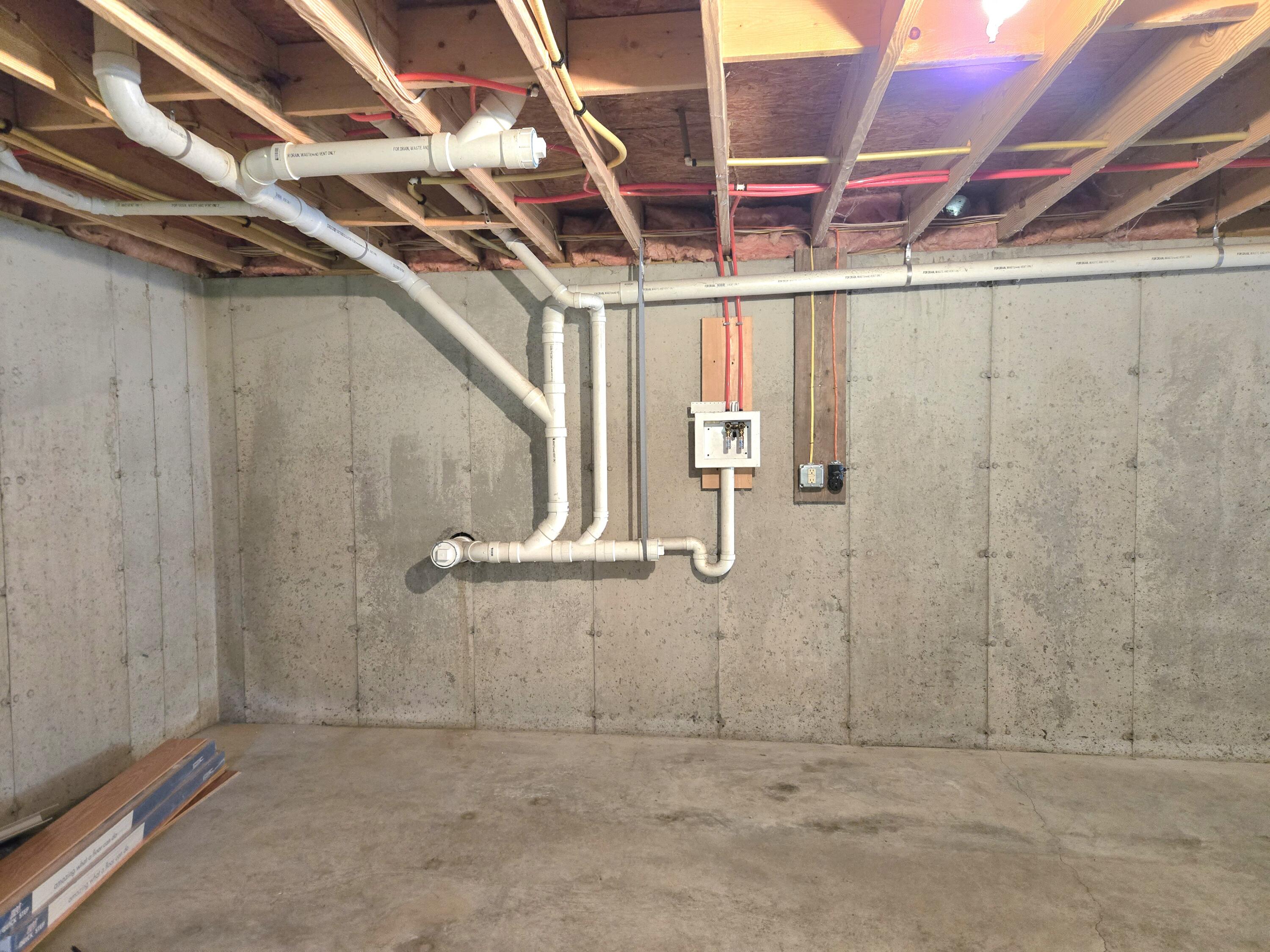 86 Bluebird Road Warren ME 04864