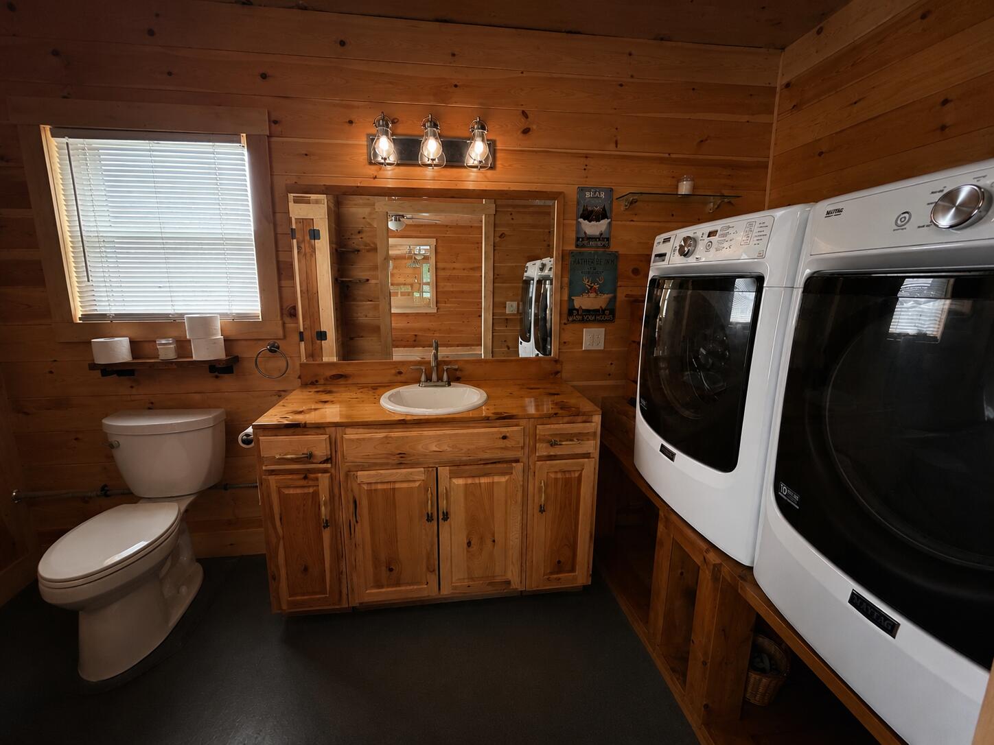 115 Forest Road Warren ME 04864